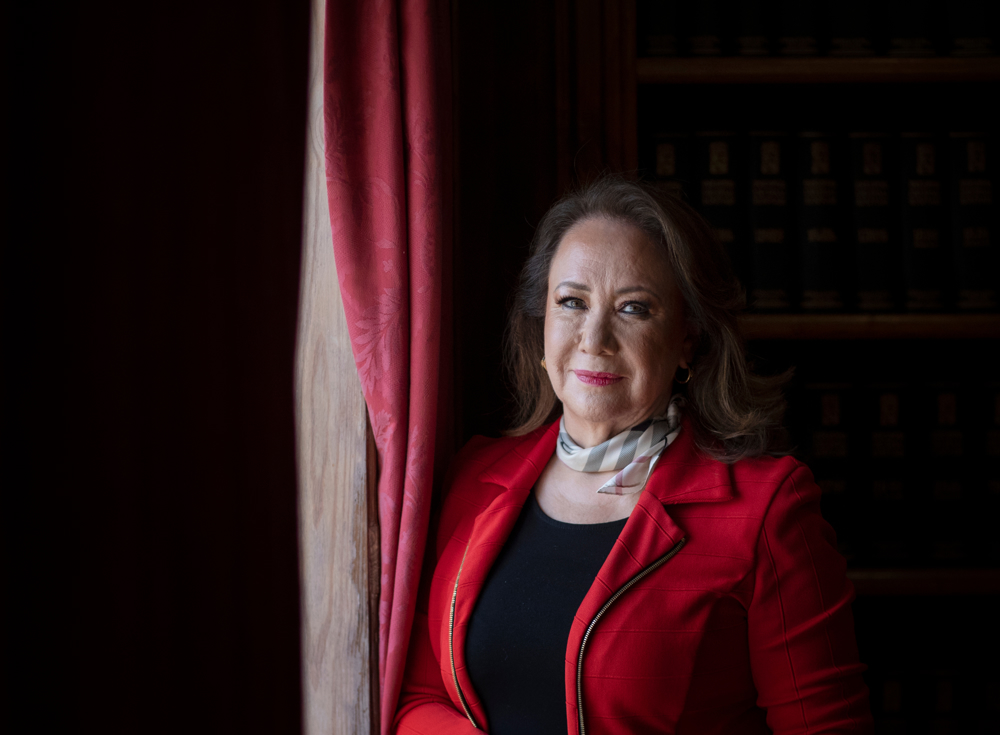 UNAM despide a asesora de ministra del Supremo mexicano,Yasmin Esquivel, acusada de plagio