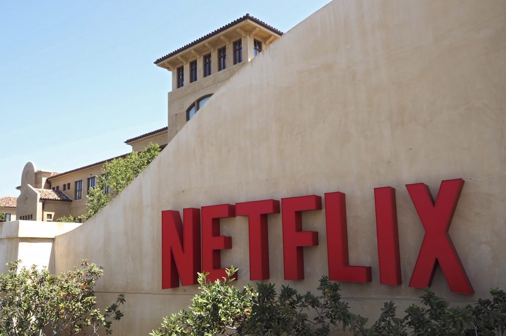 Renuncia el director ejecutivo de Netflix que ganó 4.491 millones en 2022