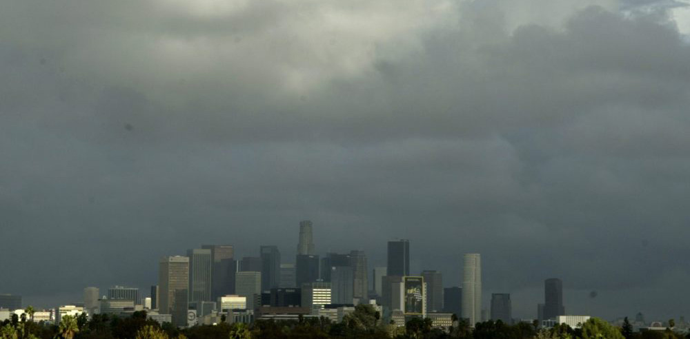 Lluvias y nieve por tormentas eliminan la sequía extrema en California