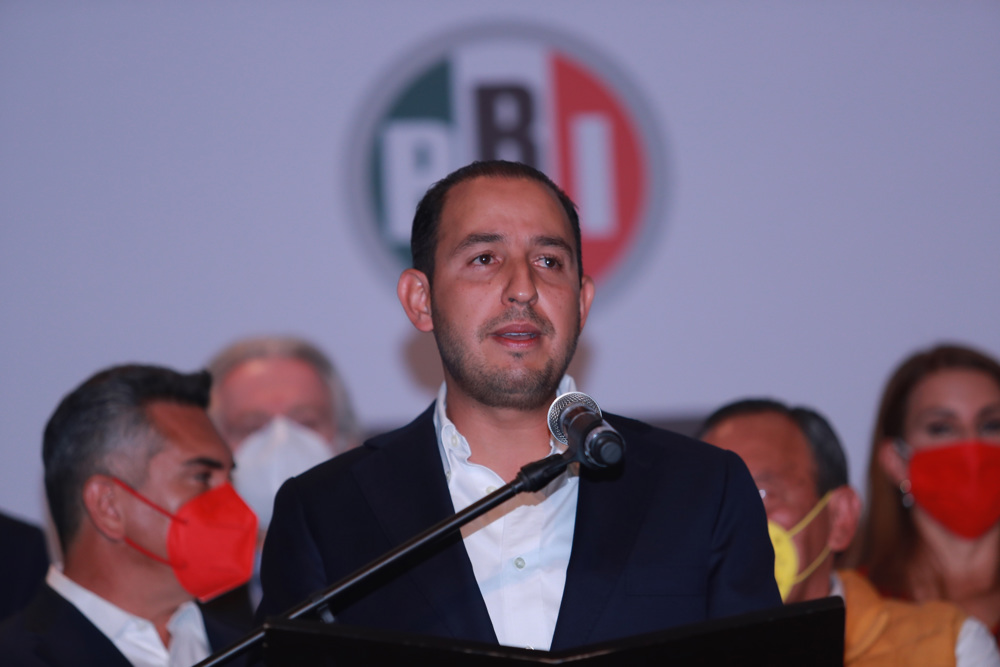 Oposición impugna ante el Supremo la reforma electoral de López Obrador