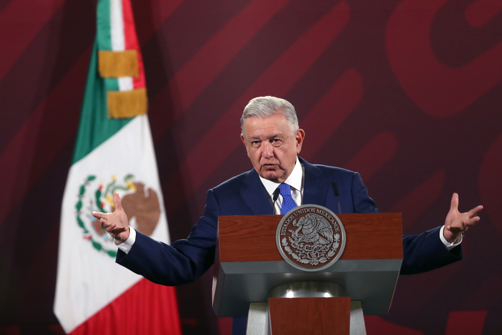 López Obrador reitera respaldo a Lula y democracia tras ataques en Brasil