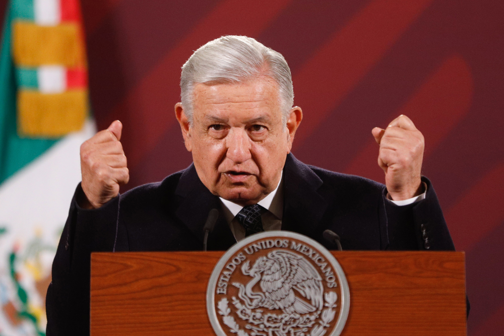 López Obrador tacha de “miserable” el rumor sobre muerte del fiscal general