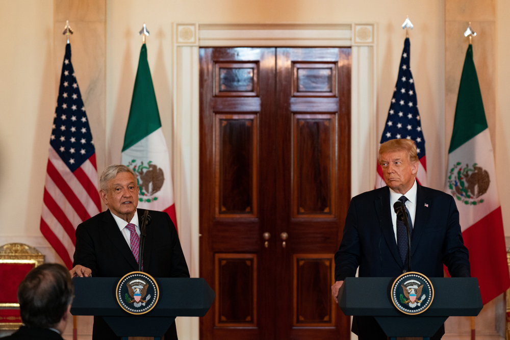 Trump se burla del Gobierno de AMLO en su primer evento oficial de campaña