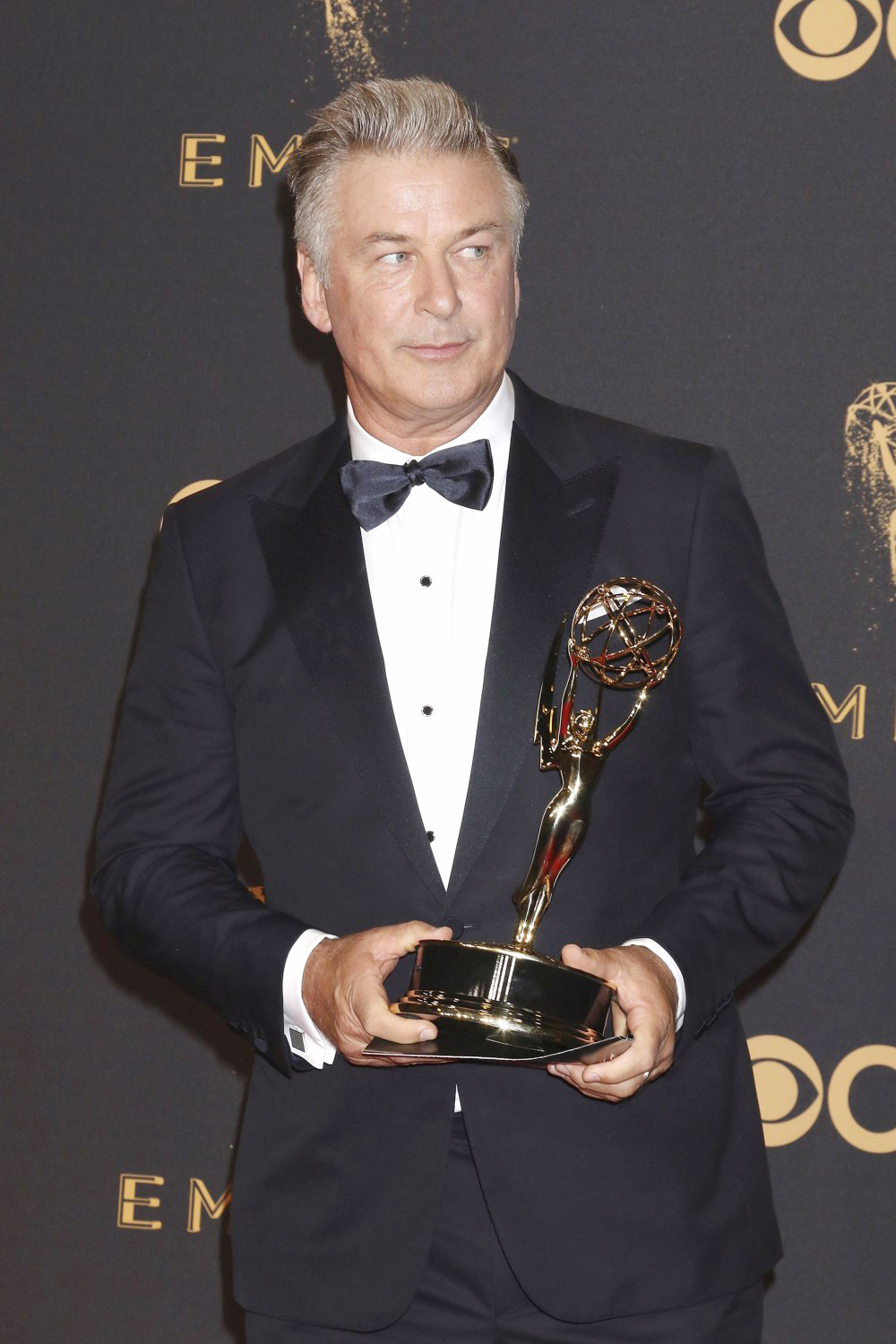 Alec Baldwin acusado de homicidio involuntario por muerte de Halyna Hutchins