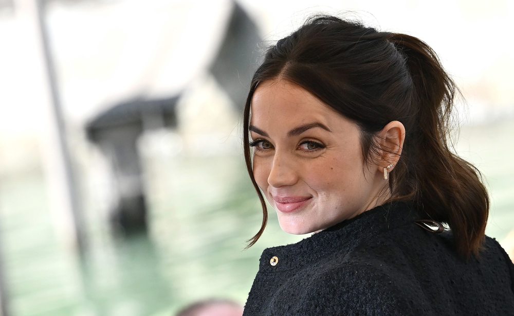 Tarantino, Ana de Armas y Jamie Lee Curtis participarán en los Globos de Oro