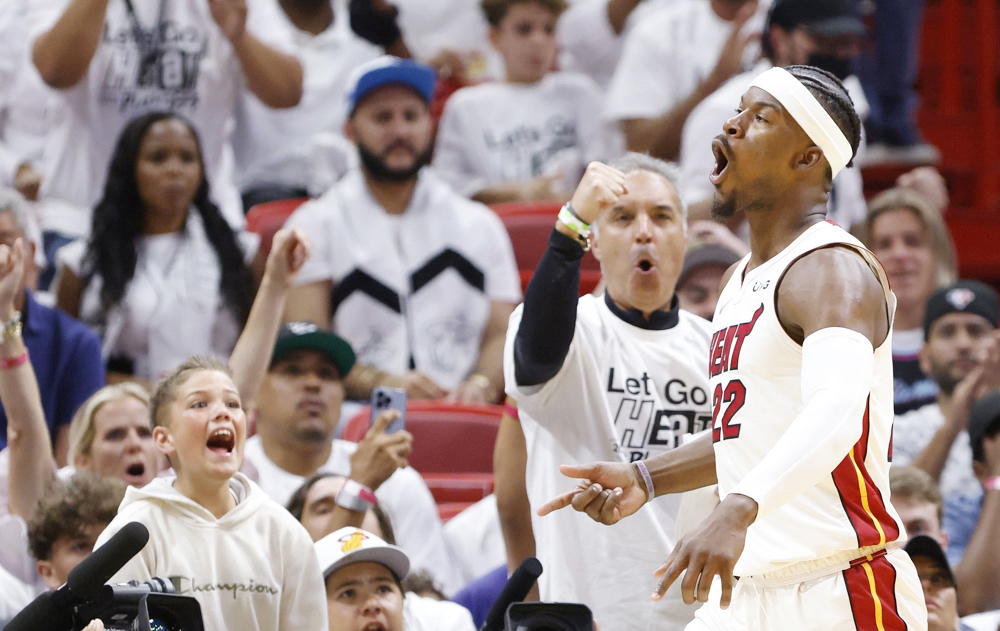 Miami busca un nuevo patrocinio para el estadio de los Heat, tras retirada de FTX