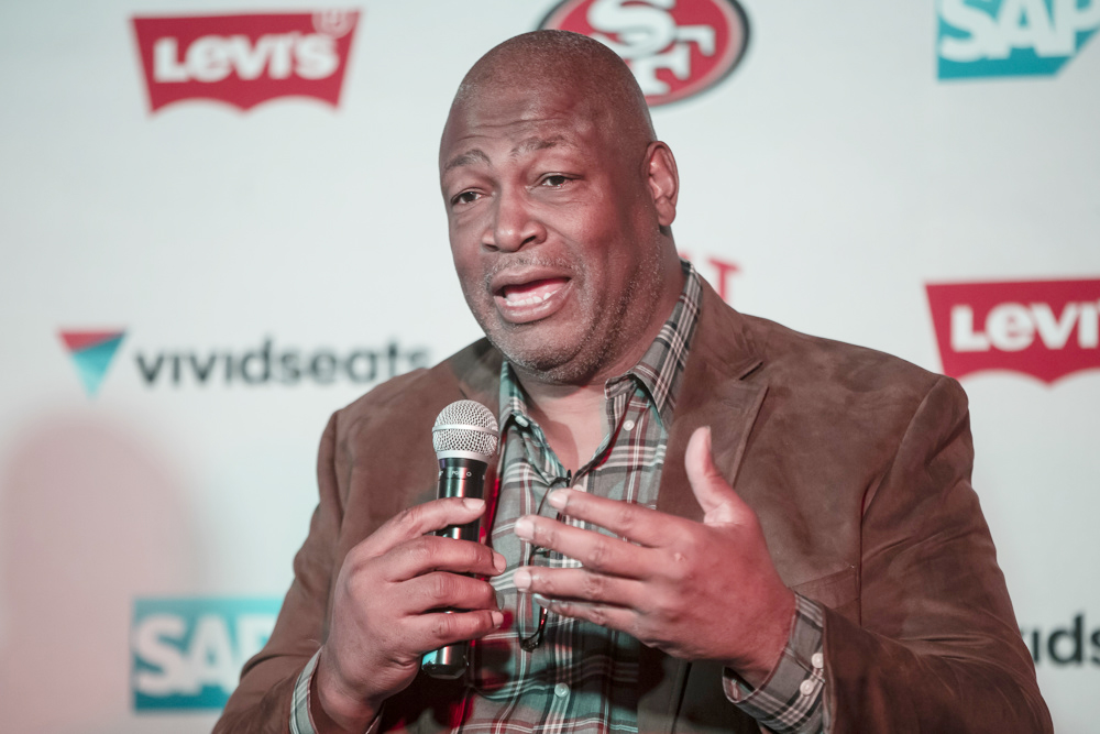 Charles Haley, leyenda de NFL, desea ayudar en educación a niños mexicanos