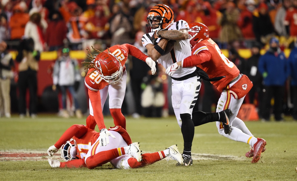 Chiefs se coronan en AFC sobre Bengals y jugarán el Super Bowl ante Eagles