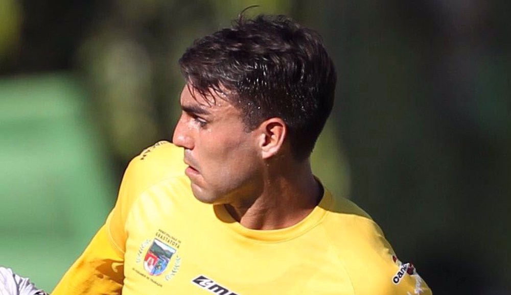 El delantero mexicano Acuña se une al Municipal del paraguayo Cardozo