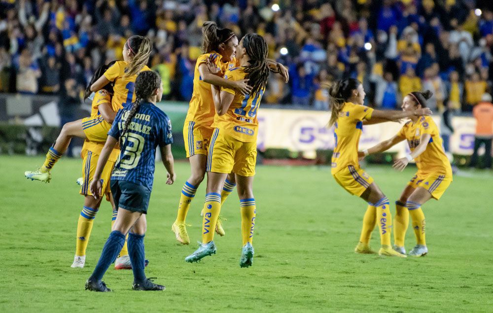El campeón Tigres vence al Puebla y alcanzan el segundo lugar del Clausura