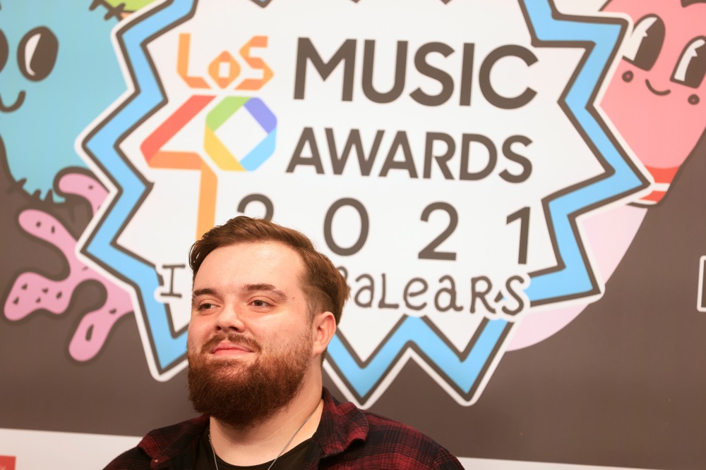 El español Ibai Llanos celebra en México el premio a mejor “streamer” hispano