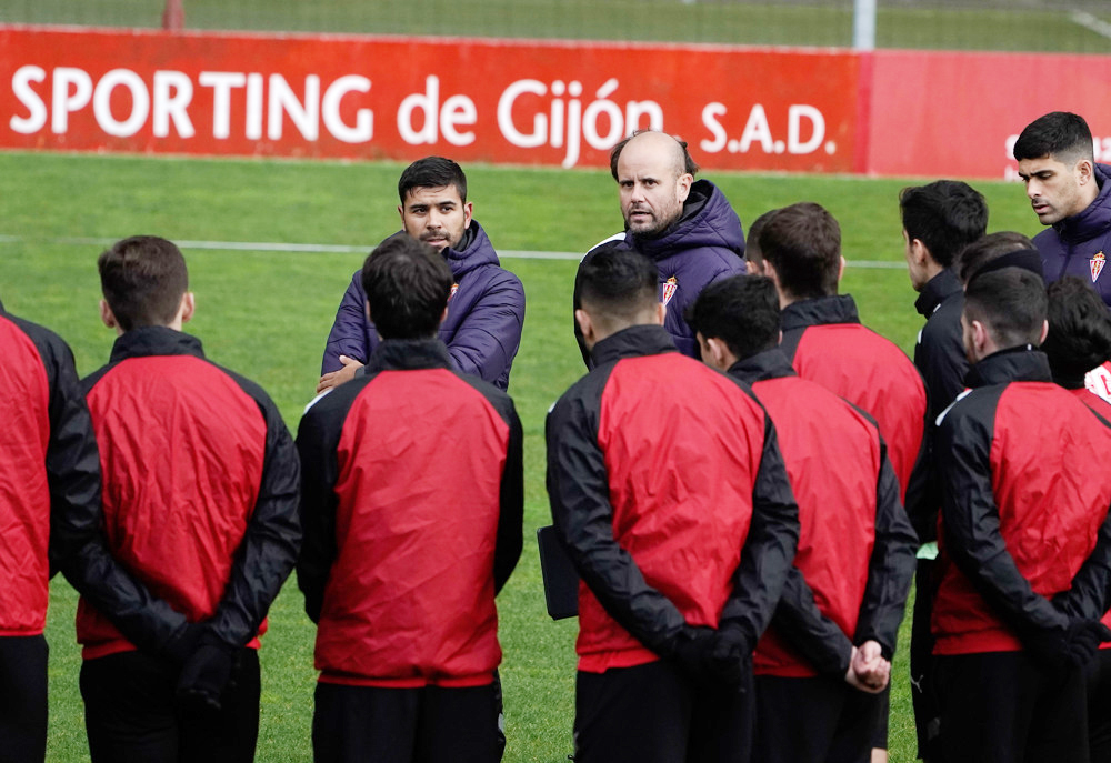 El Sporting contrata a Miguel Ángel Ramírez como entrenador hasta 2024