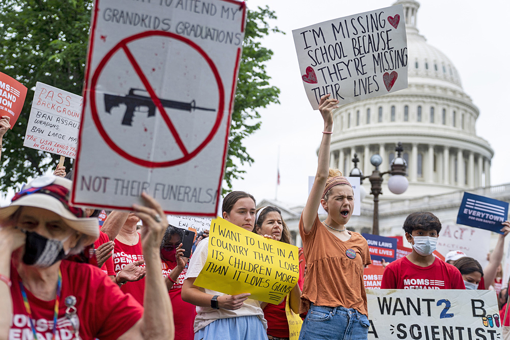 6,000 menores víctimas de armas de fuego