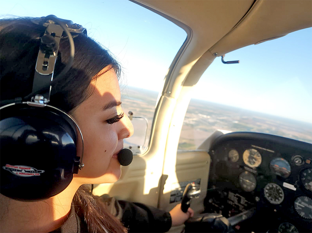 Estudiantes de preparatoria de McAllen ISD muy cerca de convertirse en pilotos aviadores