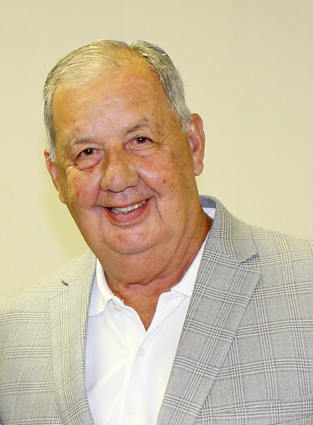 Juez del Condado Hidalgo y Centro de Salud Familiar Hope anuncian asociación