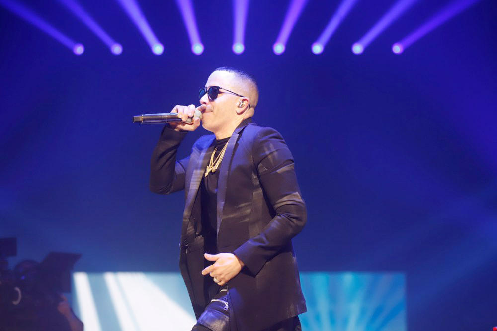 Yandel lanza “Resistencia”, disco con el que continúa “firme” ante presiones