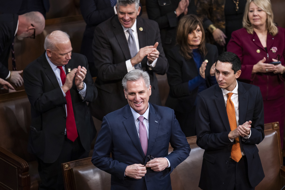 Congreso estadounidense afronta cuarto día de caos sin visos de resolverse