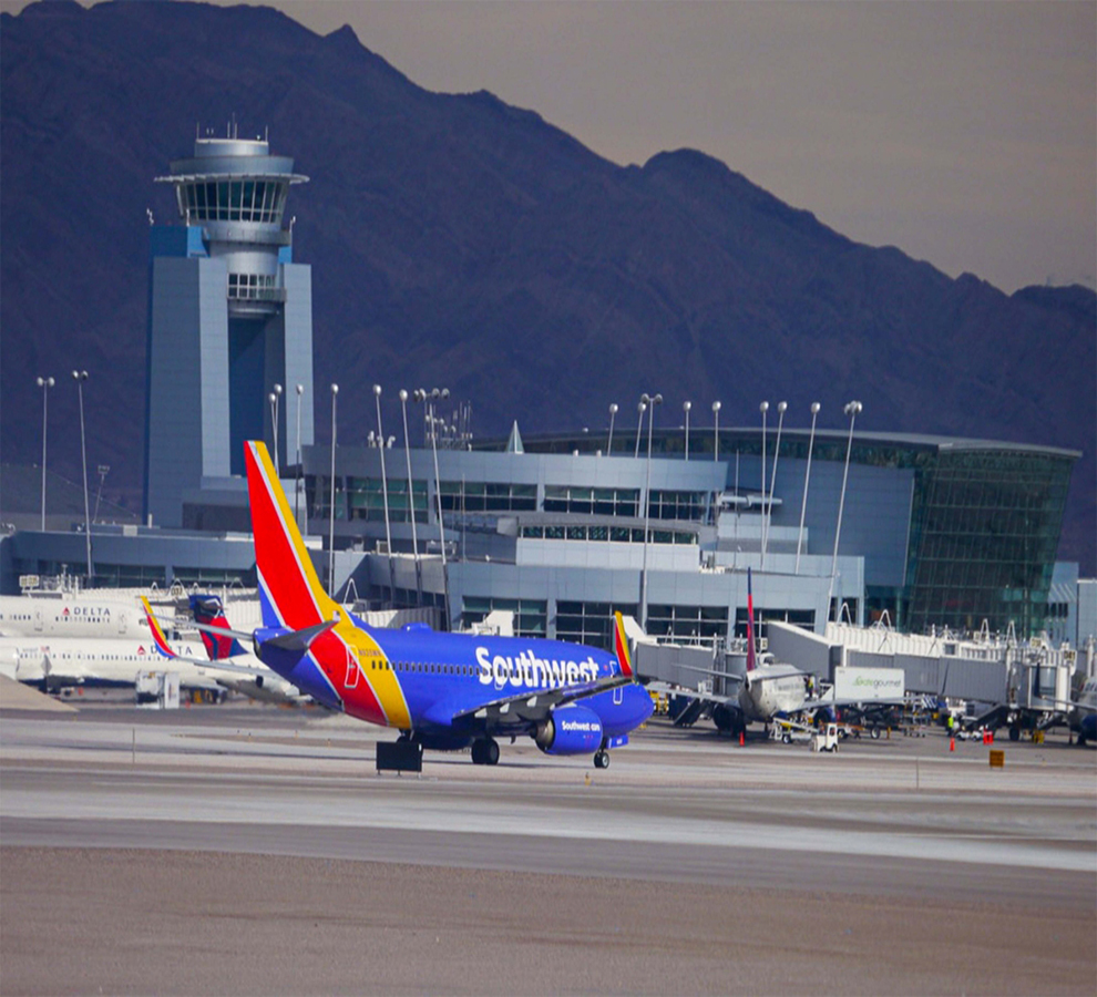 Un fallo en los sistemas obliga a los aeropuertos de Estados Unidos suspender vuelos