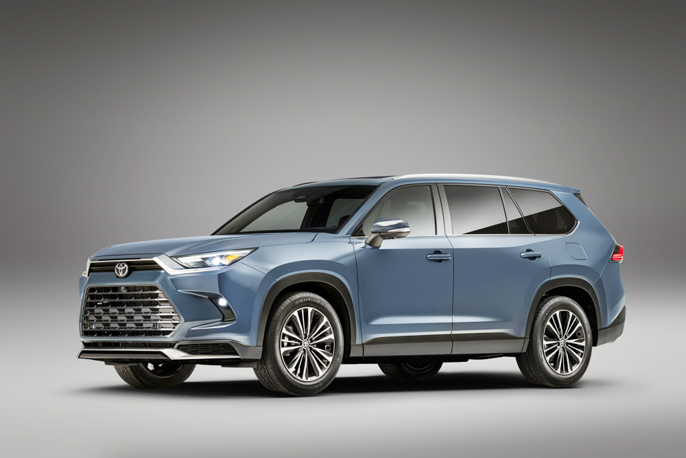 Toyota presenta en el Salón de Chicago el nuevo todocaminos Grand Highlander