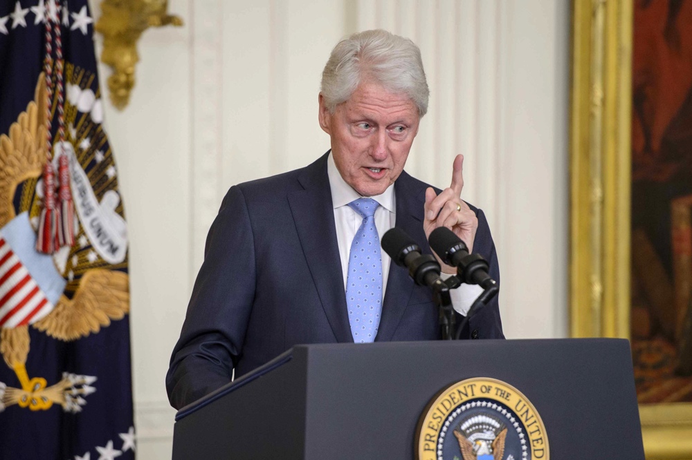 Bill Clinton vuelve a la Casa Blanca para celebrar 30 años de una ley laboral