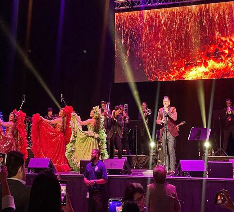 Charlie Zaa deleita a fans en Miami con “La Pollera Colorá” y “Nuestro Juramento”