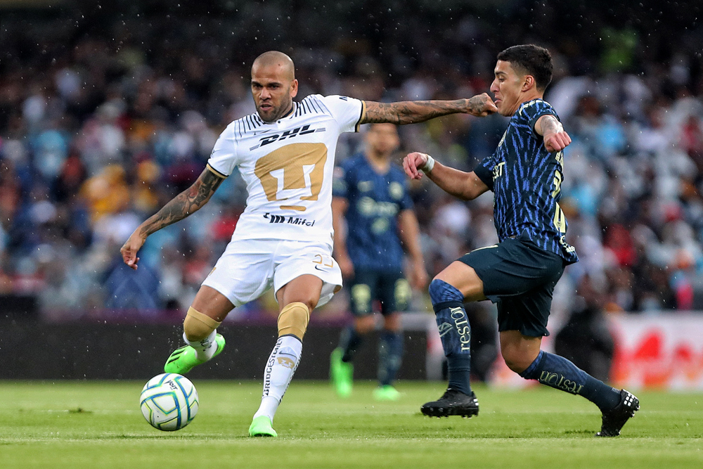 Los Pumas le piden a Dani Alves una indemnización de 5 millones de dólares