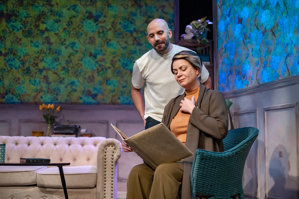 “La golondrina” de Guillem Clua detiene su vuelo en una sala de Nueva York