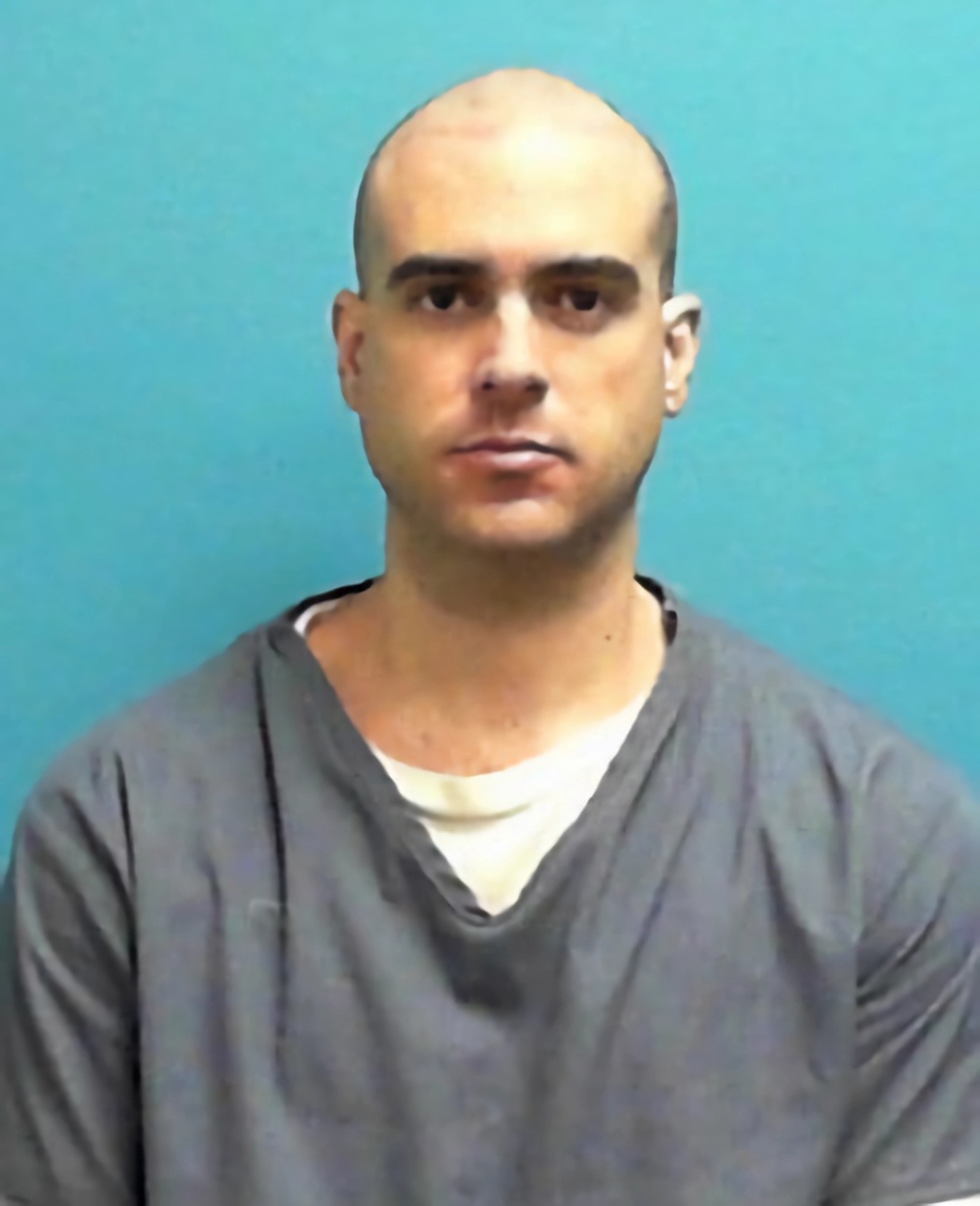 El actor mexicano Pablo Lyle es trasladado de cárcel en Miami