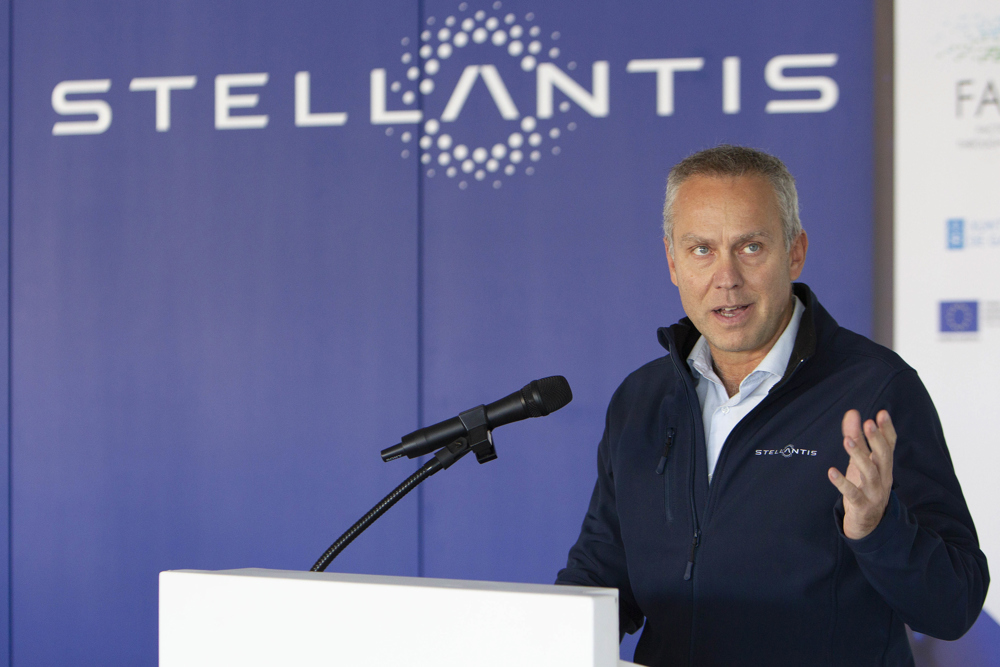 La primera camioneta “pickup” eléctrica de Stellantis se llamará Ram 1500 REV