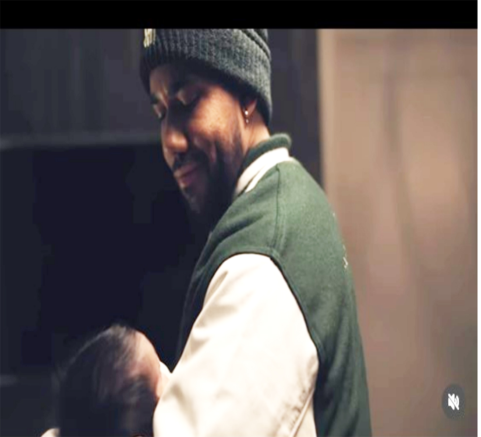 Romeo Santos se convierte en papá por cuarta ocasión y da la bienvenida a Milano