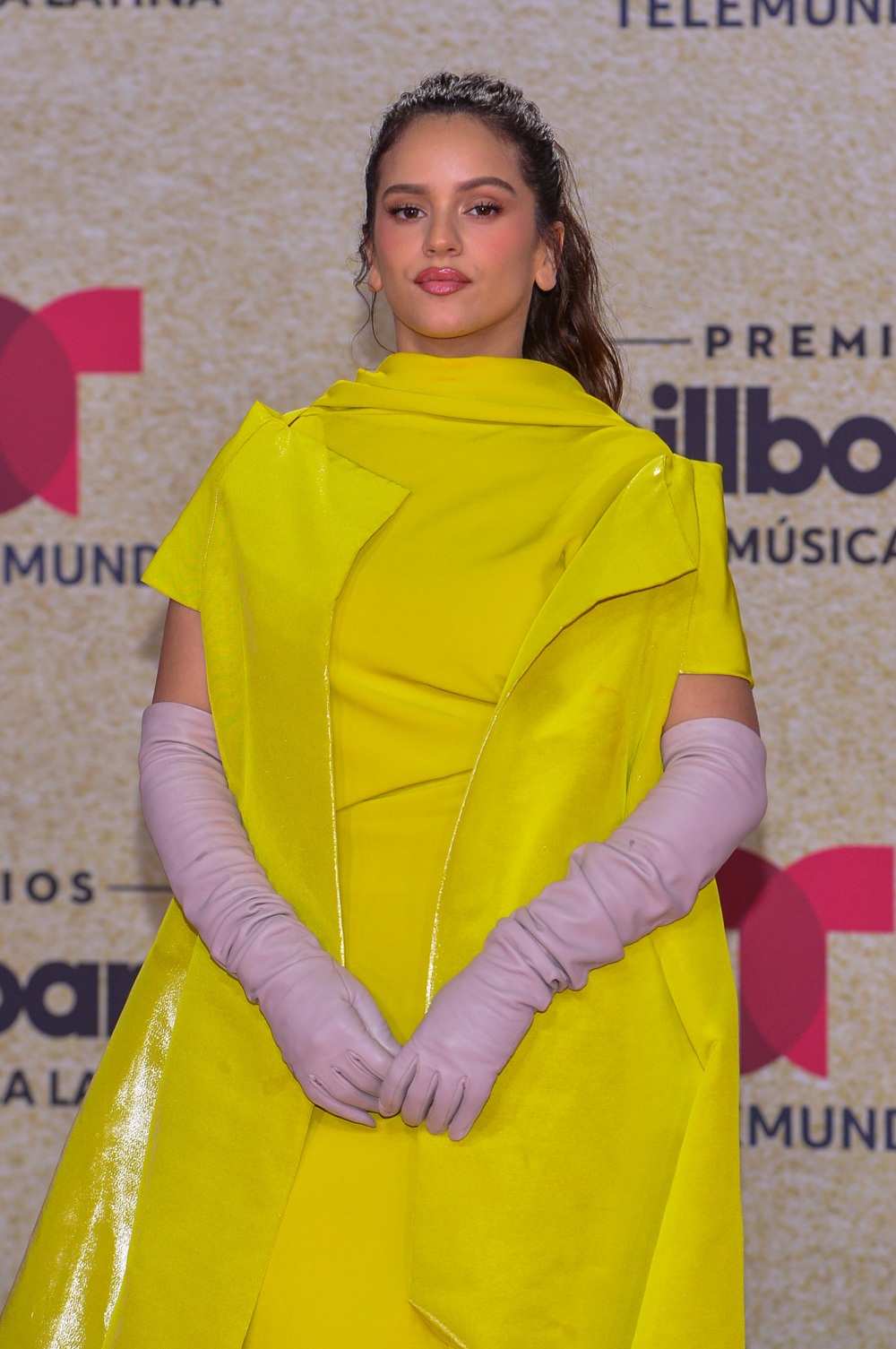 Rosalía recibirá el premio Productora del Año en los Billboard femeninos 2023