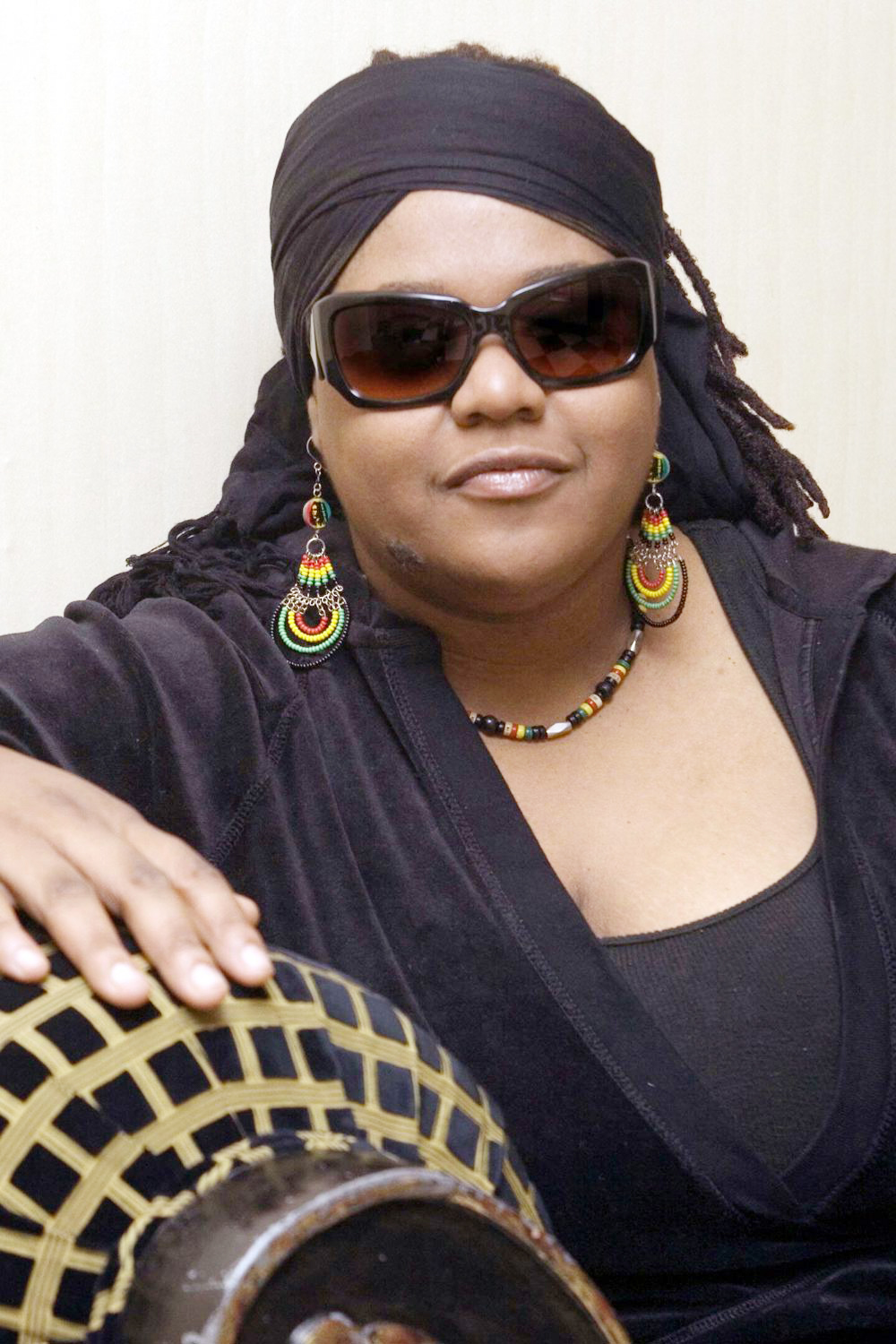 Artista urbana La Sista lanza “Freshy”, su primer tema en más de dos años