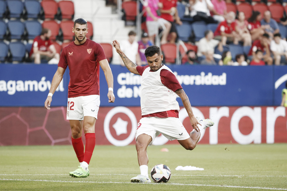 Tecatito vuelve al grupo tras su grave lesión del pasado agosto