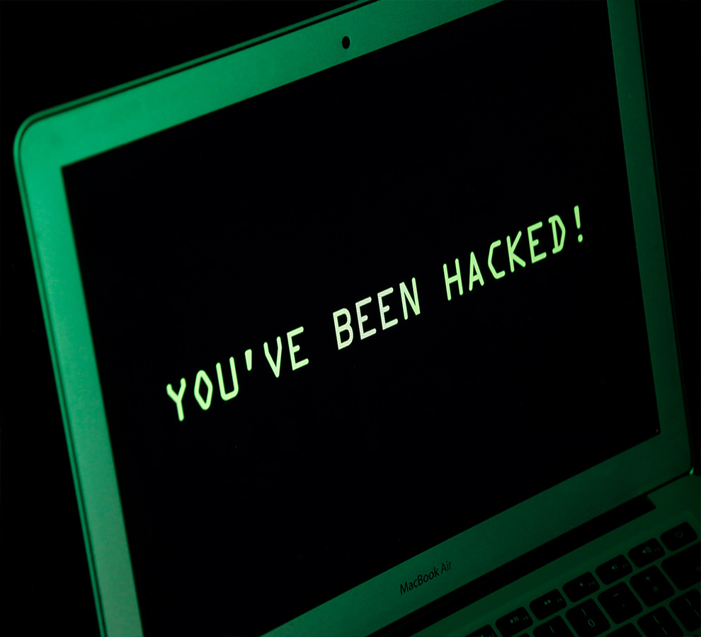 ¿A qué peligros se enfrentan los menores de edad en las redes sociales?