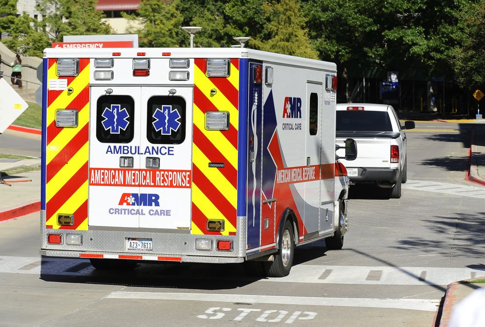 Estado de dos migrantes rescatados de un vagón en Uvalde, Texas, es “bueno”