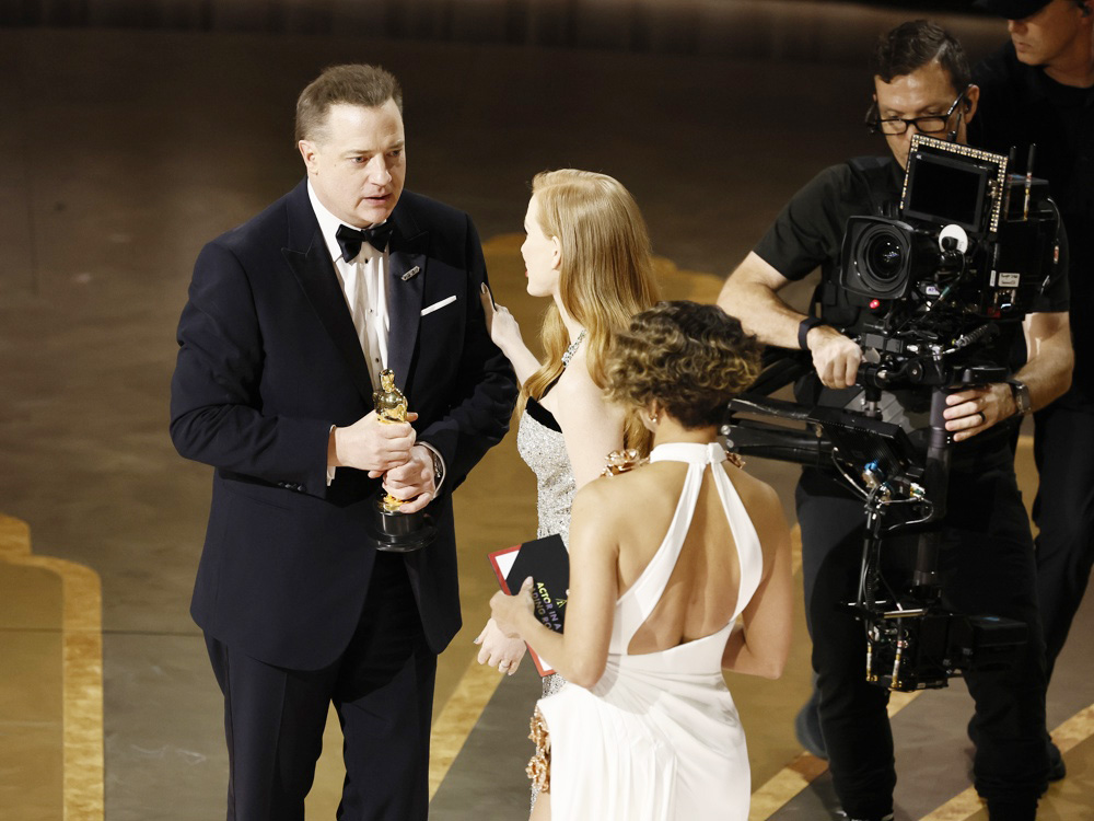 Brendan Fraser gana el óscar al mejor actor por su papel en “The Whale”