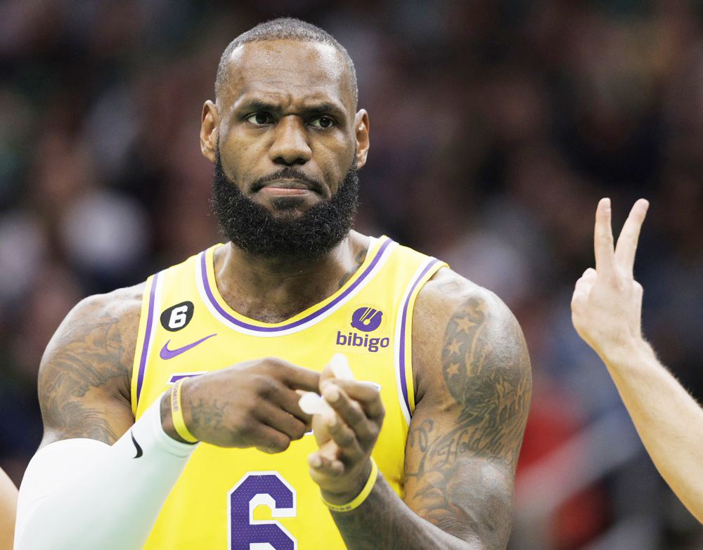 LeBron James se perderá al menos tres semanas por una lesión de tendón