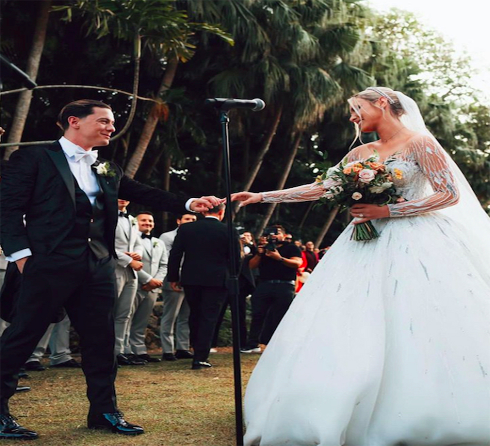 Lele Pons se jura amor eterno con Guaynaa en lujosa ceremonia 