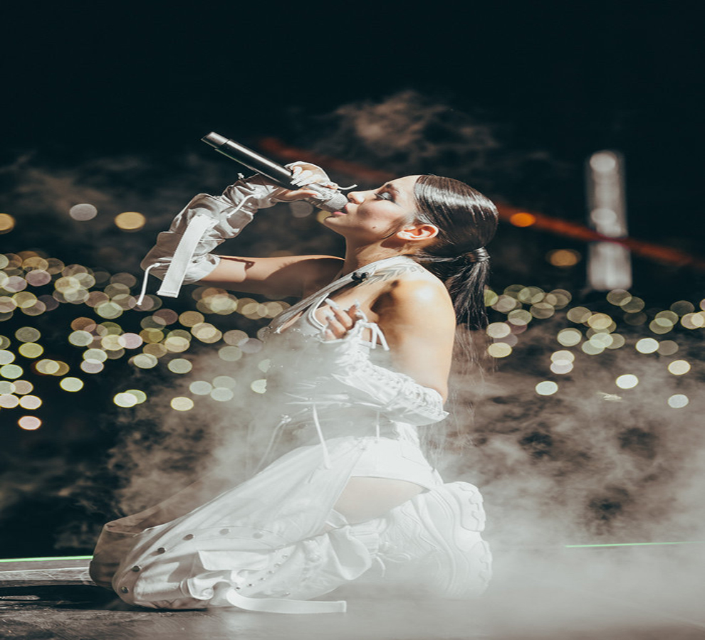 Maria Becerra presenta versión en vivo de “Desafiando el destino” en el cierre de Animal Tour