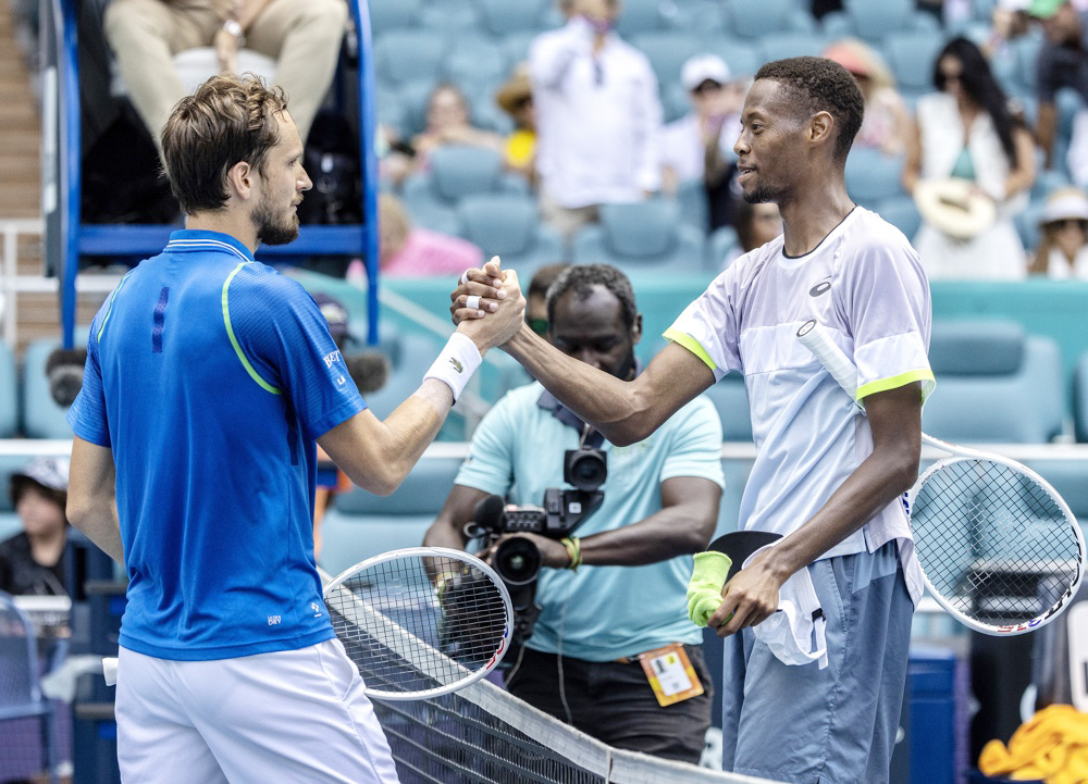 Medvedev corta el vuelo de Eubanks y se planta en las semifinales de Miami