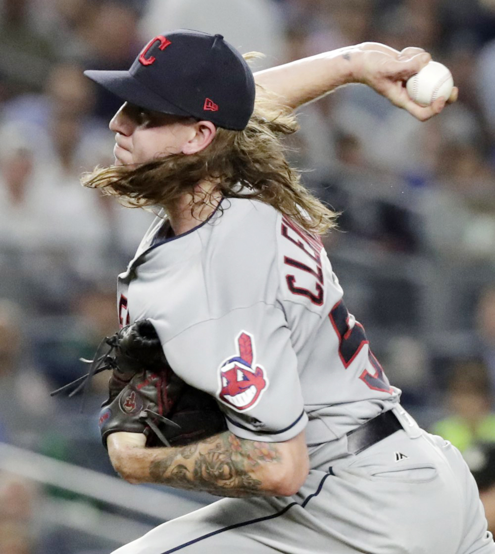 MLB no suspenderá a Mike Clevinger por acusación de violencia doméstica