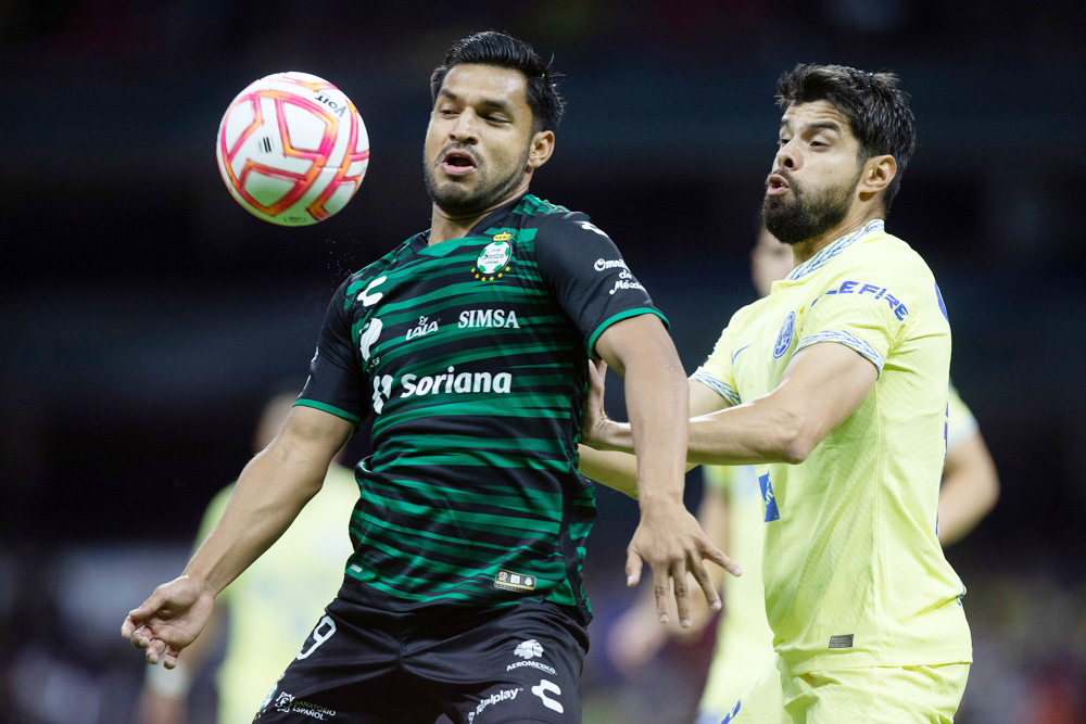 Néstor Araujo justifica abucheos de afición hacia México por su mal Mundial