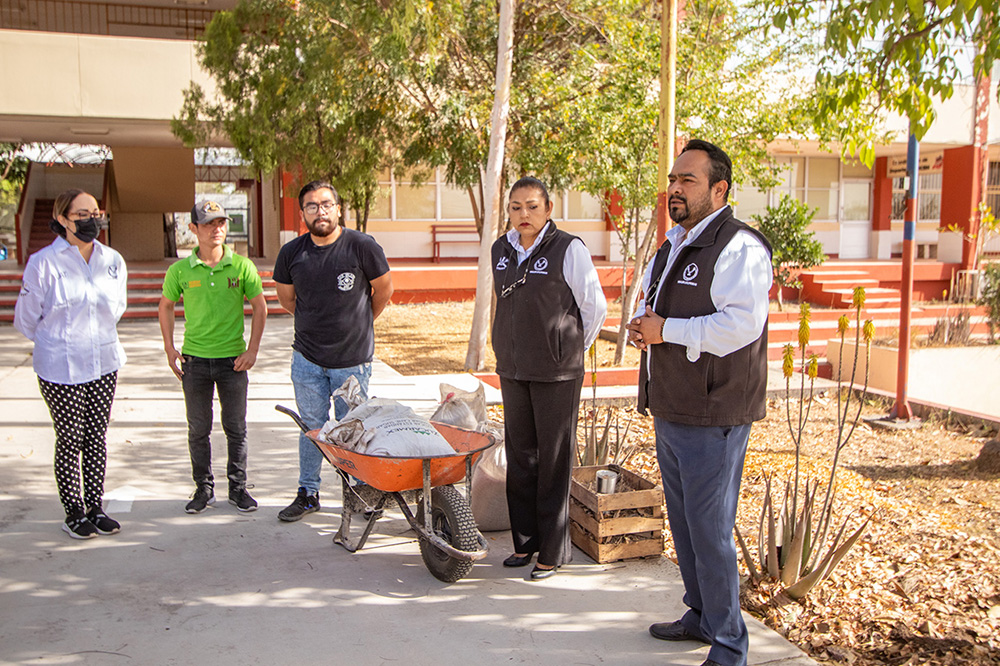 Desarrolla UAT proyecto de composta y huertos orgánicos