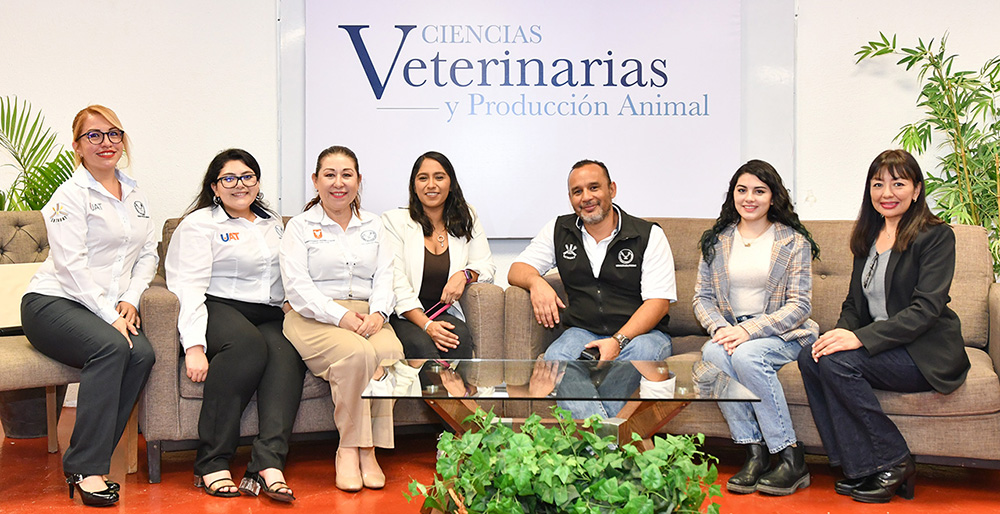 Presenta UAT revista Ciencias Veterinarias y Producción Animal