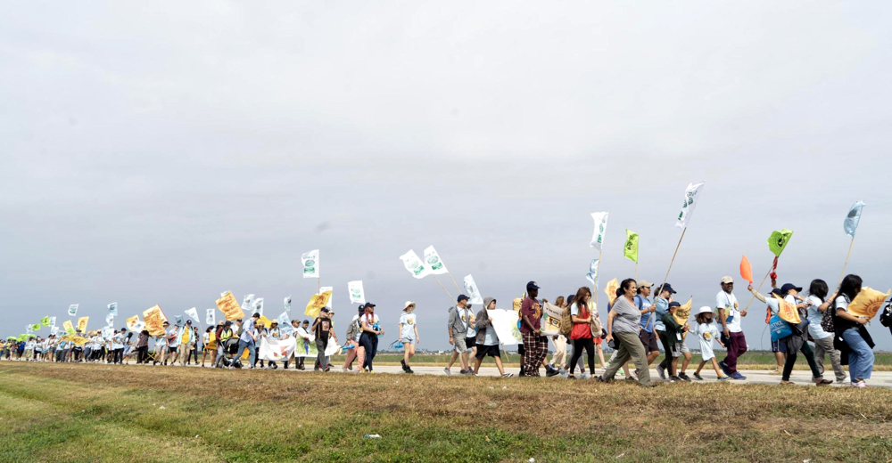 Trabajadores agrícolas marchan para pedir fin de esclavitud moderna en EEUU