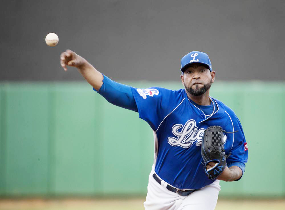César Valdez entra al roster del equipo dominicano para el Clásico Mundial
