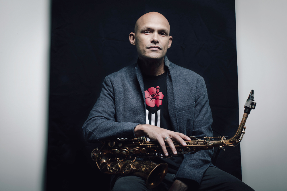 Miguel Zenón “se sale de la norma” fusionando jazz con ritmos puertorriqueños