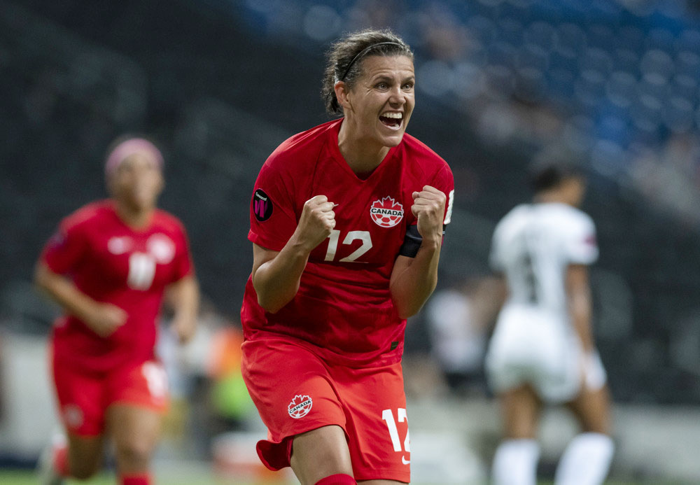 Jugadoras de fútbol canadienses denuncian que su federación las discrimina