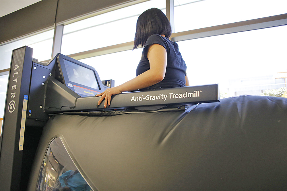 Caminadora antigravedad beneficia la rehabilitación de pacientes