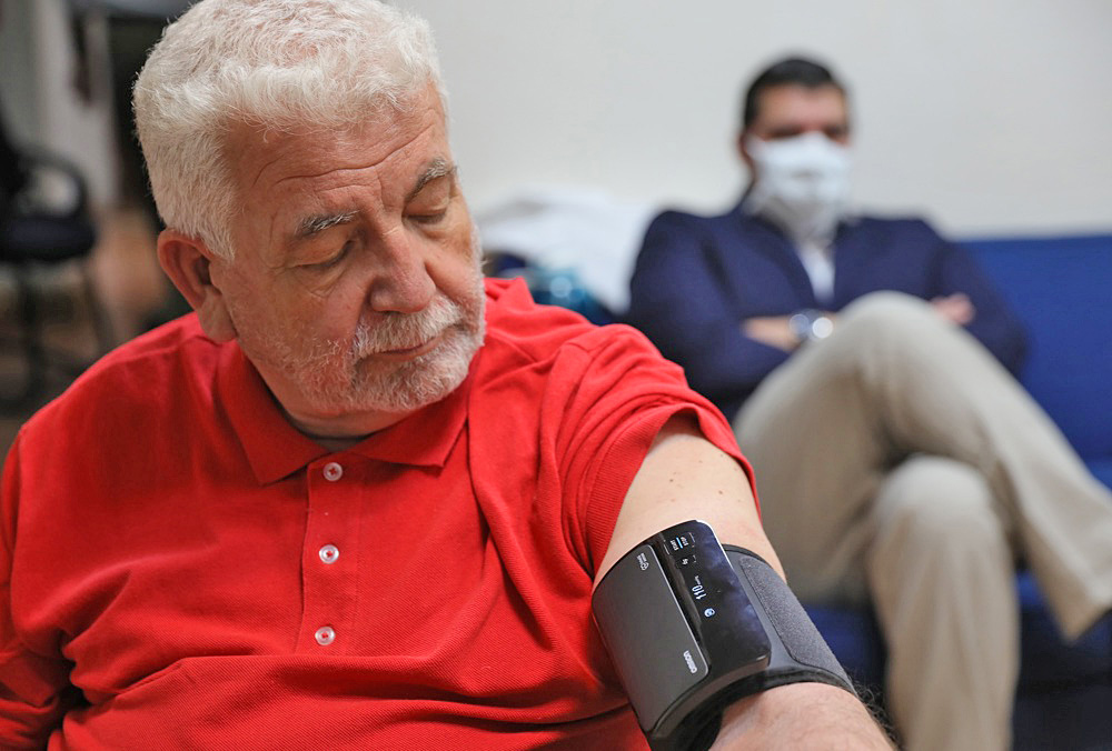 Aumentan factores de riesgo cardiovascular en jóvenes, especialmente latinos